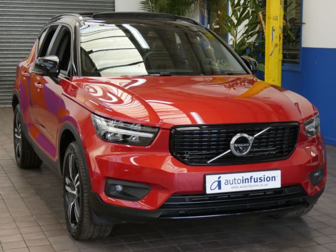 2024 Volvo Xc40