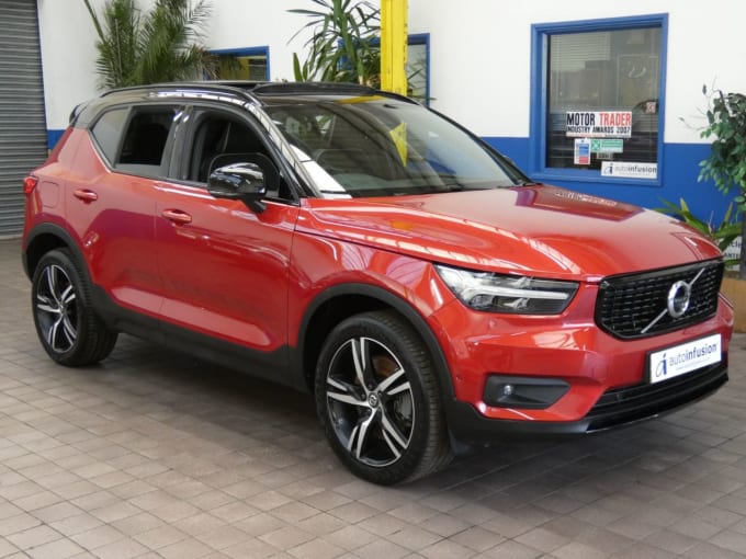 2024 Volvo Xc40