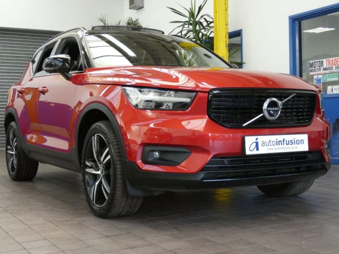 2024 Volvo Xc40