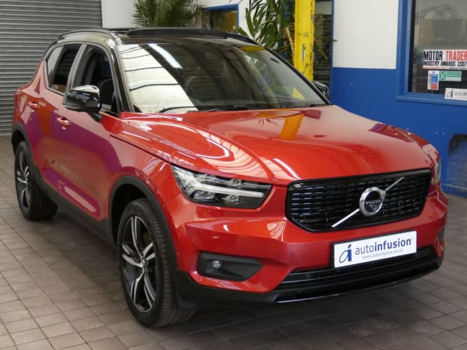 2024 Volvo Xc40