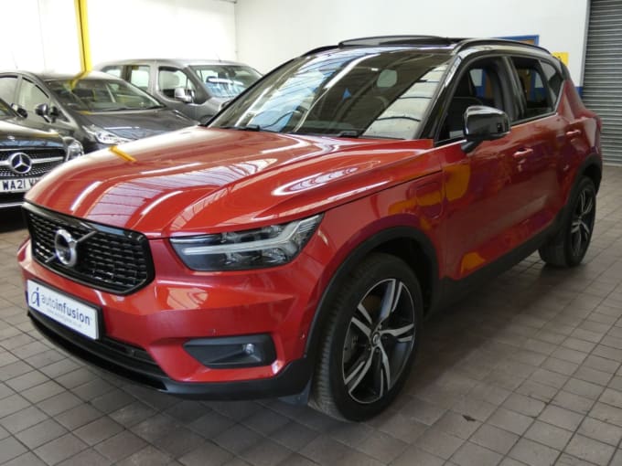 2024 Volvo Xc40