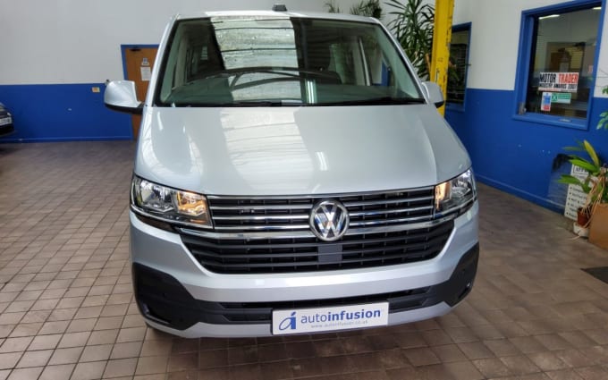 2024 Volkswagen Transporter Shuttle