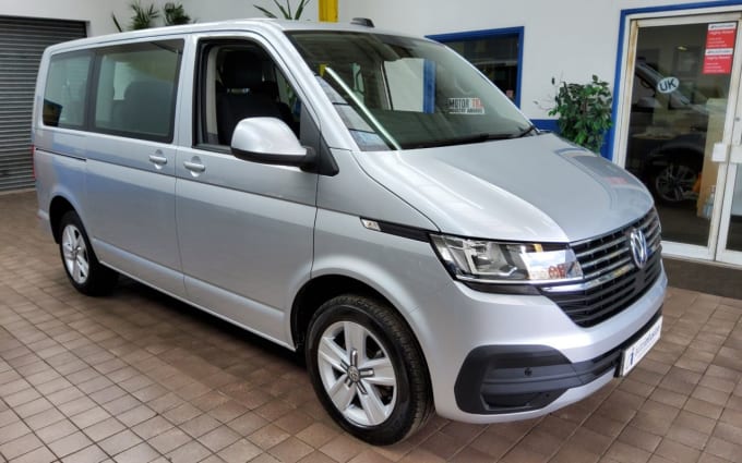 2024 Volkswagen Transporter Shuttle