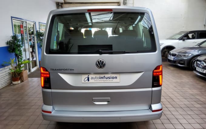 2024 Volkswagen Transporter Shuttle