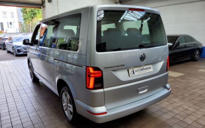 2024 Volkswagen Transporter Shuttle