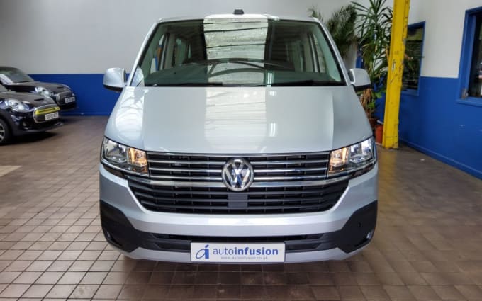 2024 Volkswagen Transporter Shuttle