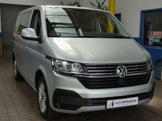 2024 Volkswagen Transporter Shuttle