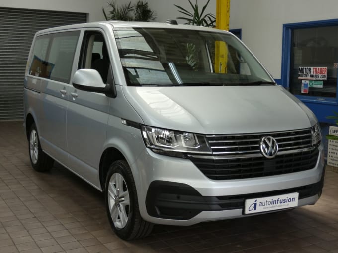 2024 Volkswagen Transporter Shuttle