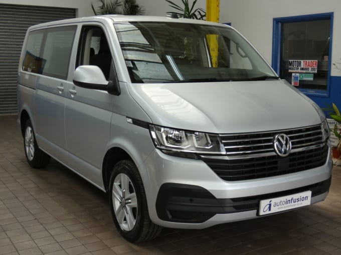 2024 Volkswagen Transporter Shuttle