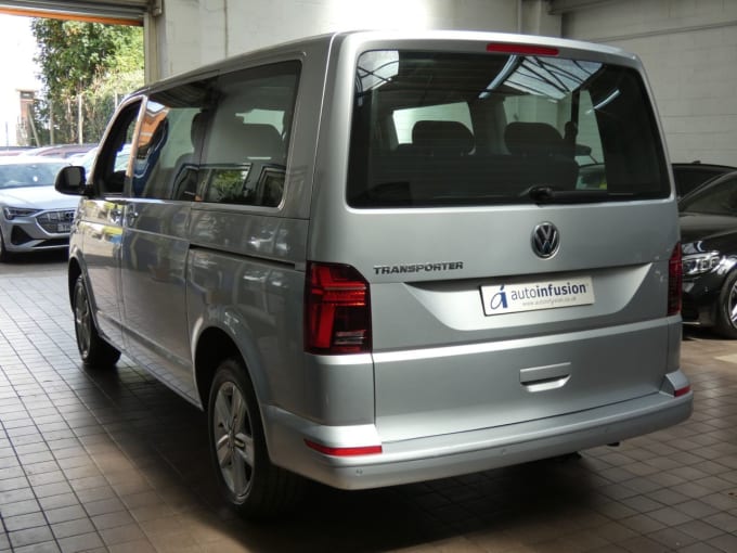 2024 Volkswagen Transporter Shuttle