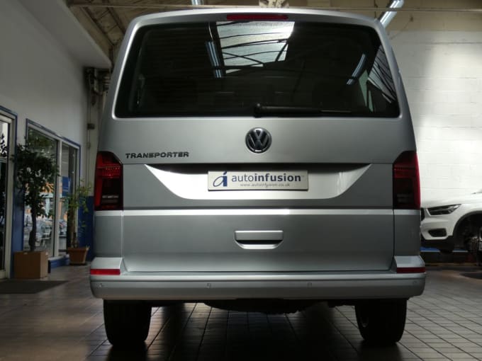 2024 Volkswagen Transporter Shuttle