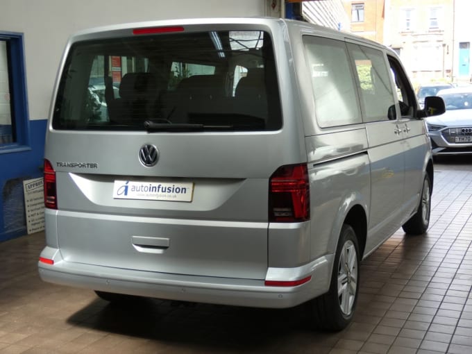 2024 Volkswagen Transporter Shuttle