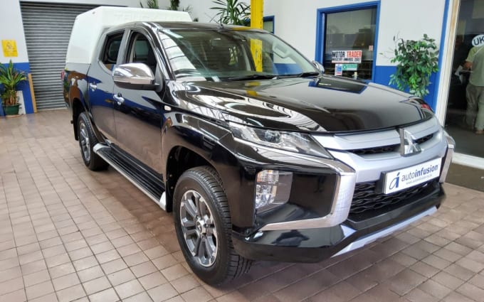 2024 Mitsubishi L200