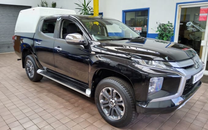 2024 Mitsubishi L200