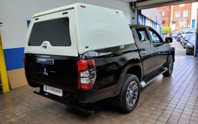 2024 Mitsubishi L200