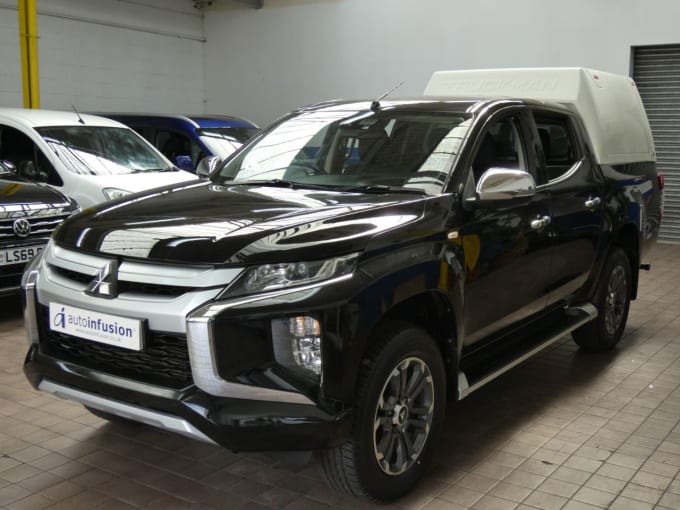 2024 Mitsubishi L200