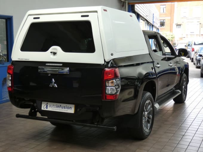 2024 Mitsubishi L200