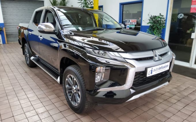 2024 Mitsubishi L200