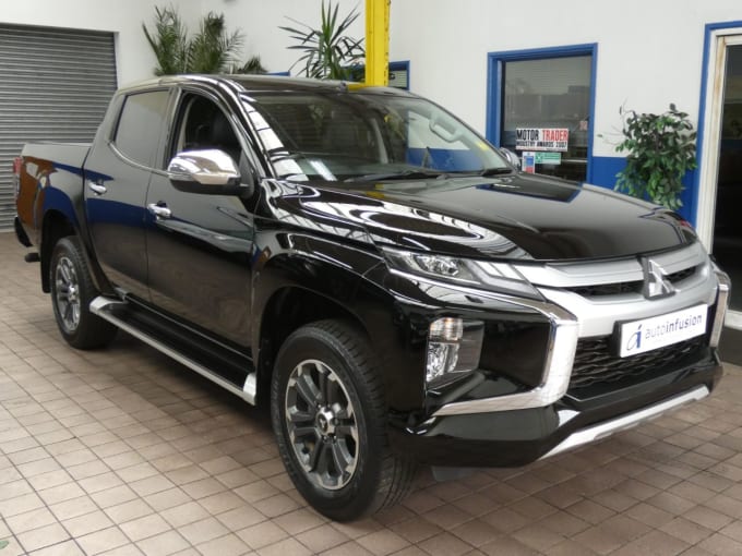 2024 Mitsubishi L200