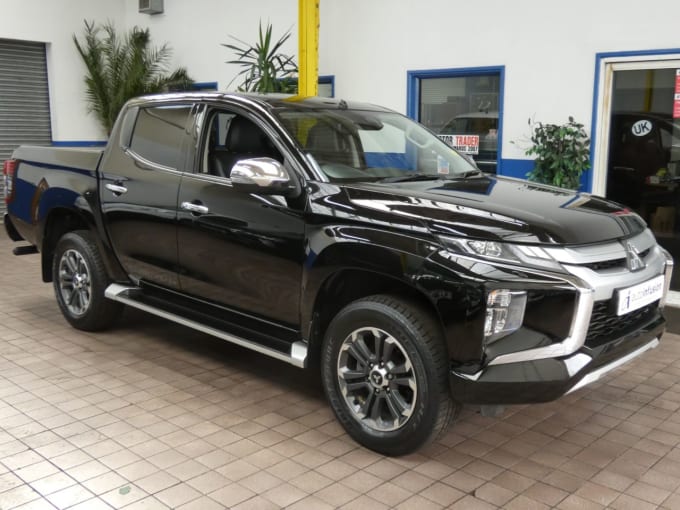 2024 Mitsubishi L200