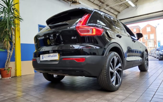 2024 Volvo Xc40