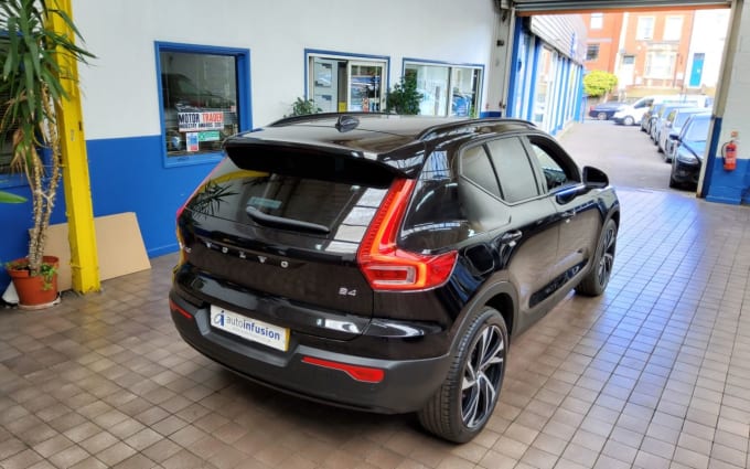 2024 Volvo Xc40