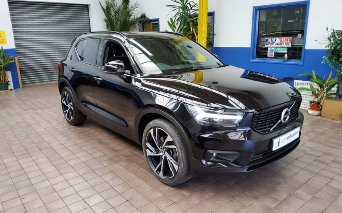 2024 Volvo Xc40