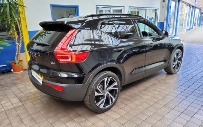 2024 Volvo Xc40