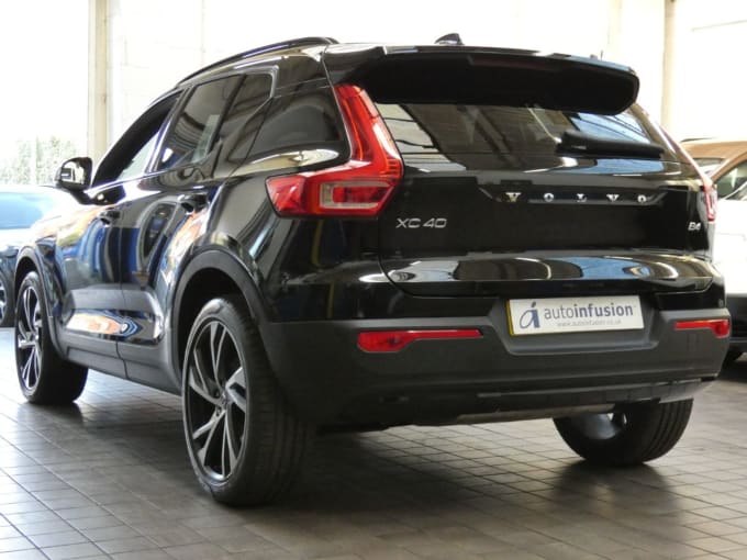 2025 Volvo Xc40