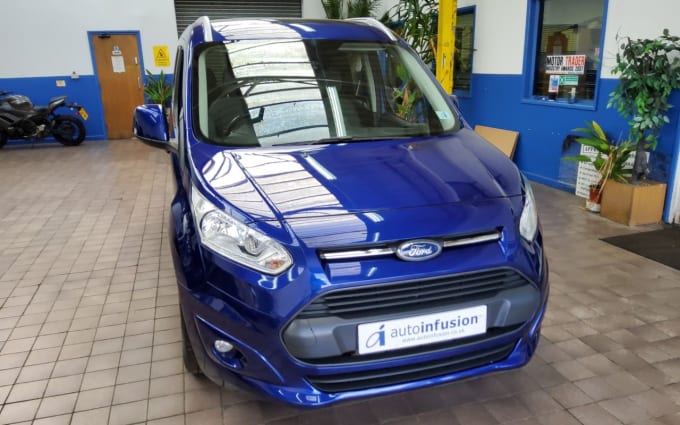 2024 Ford Grand Tourneo Connect