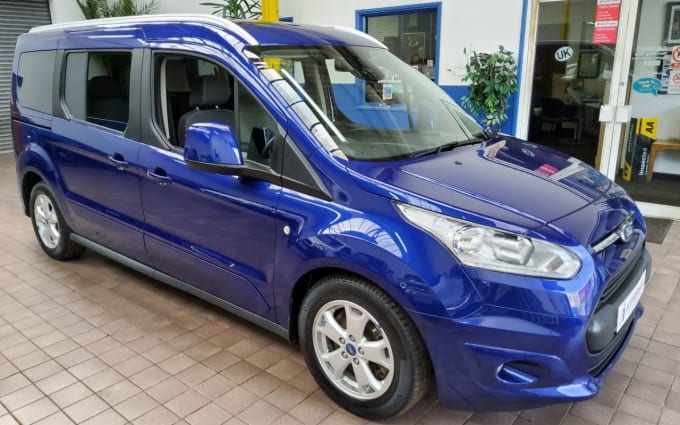 2025 Ford Grand Tourneo Connect