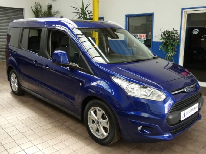 2025 Ford Grand Tourneo Connect