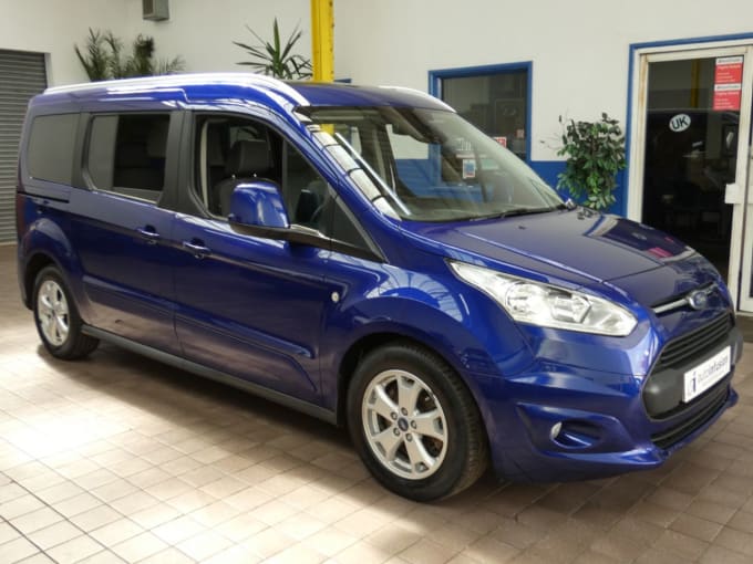 2025 Ford Grand Tourneo Connect