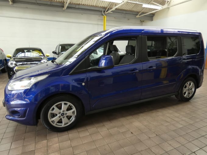 2024 Ford Grand Tourneo Connect