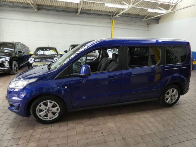 2024 Ford Grand Tourneo Connect