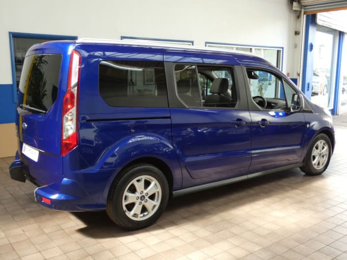 2024 Ford Grand Tourneo Connect