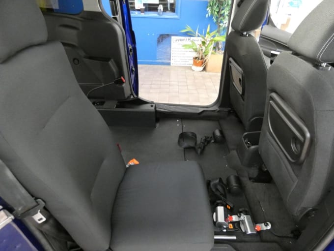 2024 Ford Grand Tourneo Connect