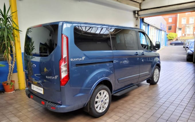 2024 Ford Tourneo Custom