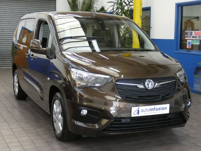 2024 Vauxhall Combo Life