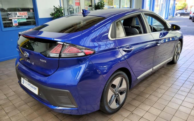 2024 Hyundai Ioniq