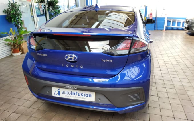 2024 Hyundai Ioniq