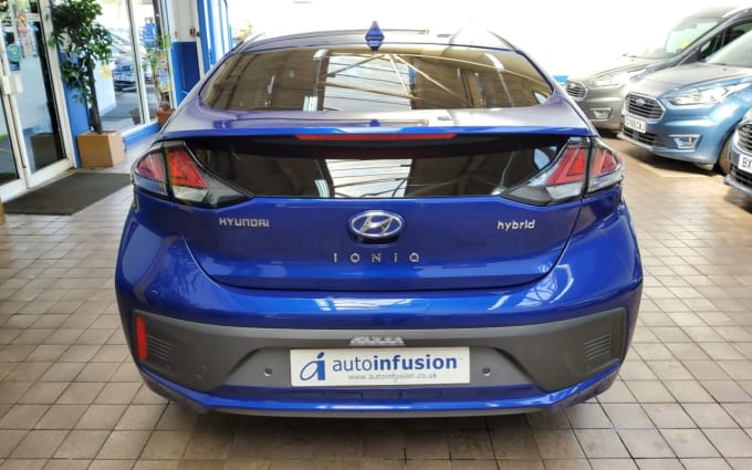 2024 Hyundai Ioniq