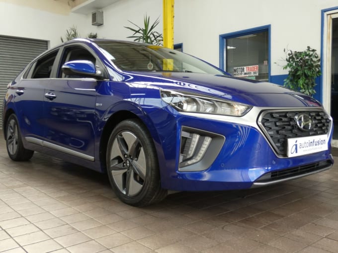 2024 Hyundai Ioniq