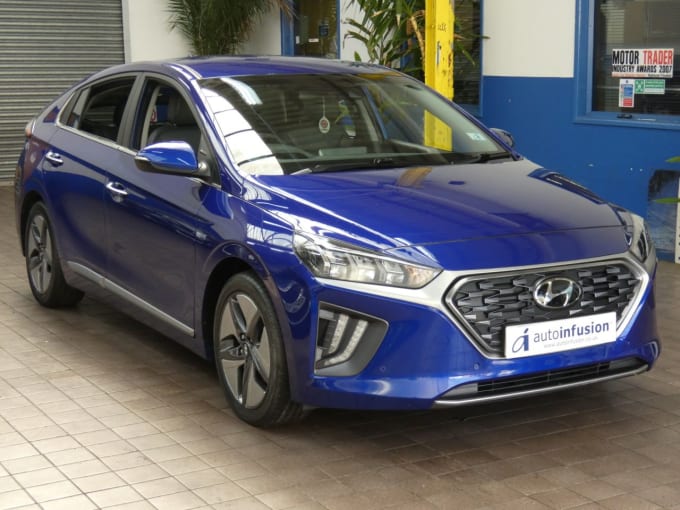 2024 Hyundai Ioniq