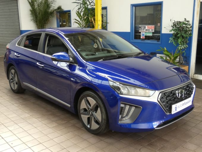 2024 Hyundai Ioniq