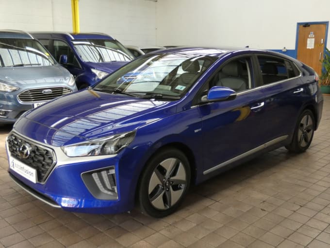 2024 Hyundai Ioniq