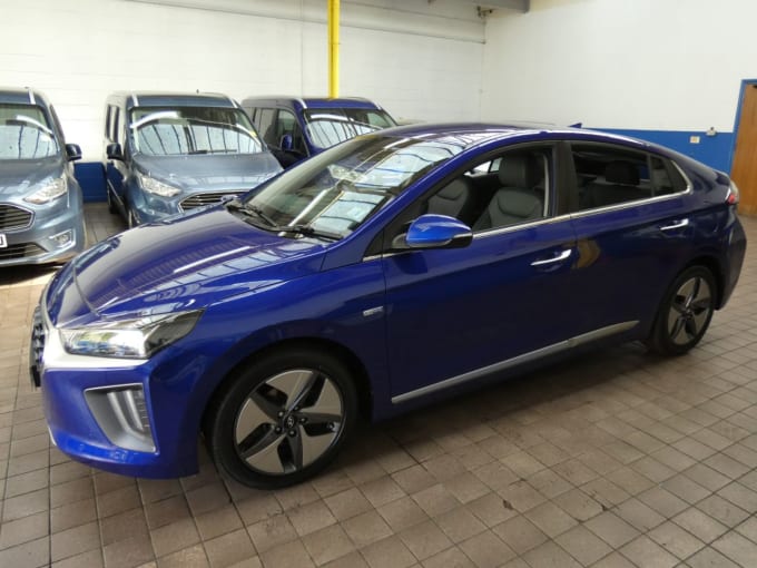 2024 Hyundai Ioniq