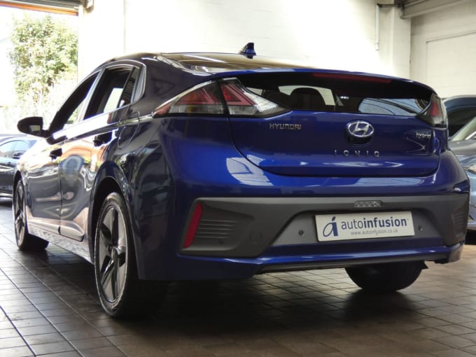 2024 Hyundai Ioniq