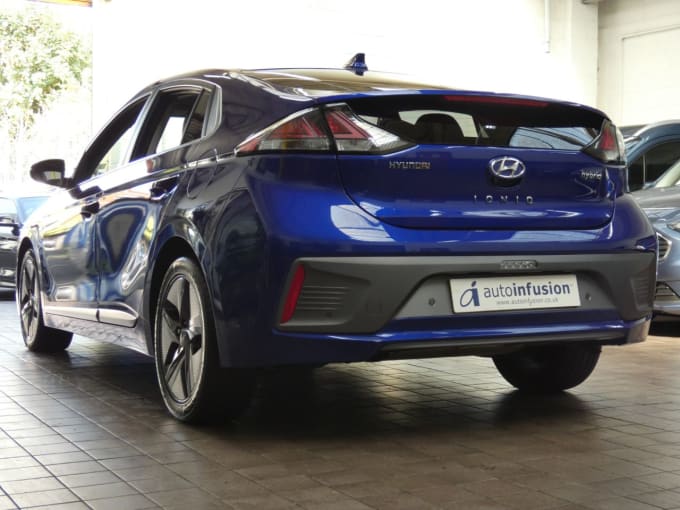 2024 Hyundai Ioniq