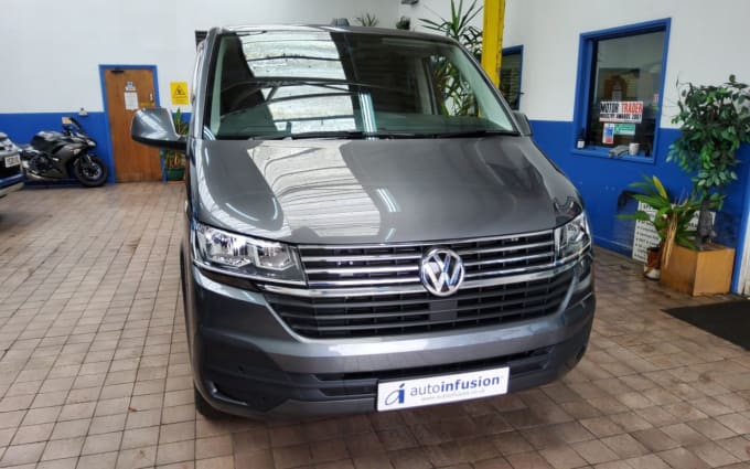 2024 Volkswagen Transporter Shuttle